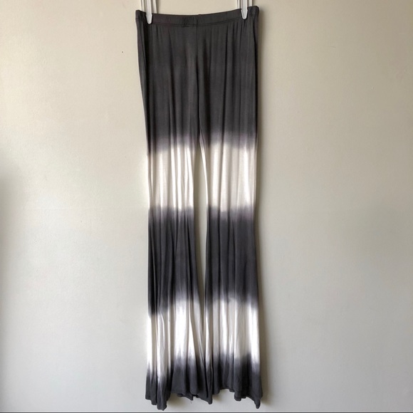 LAST ONE Gray White Tie Dye Flare Pants - Picture 2 of 2